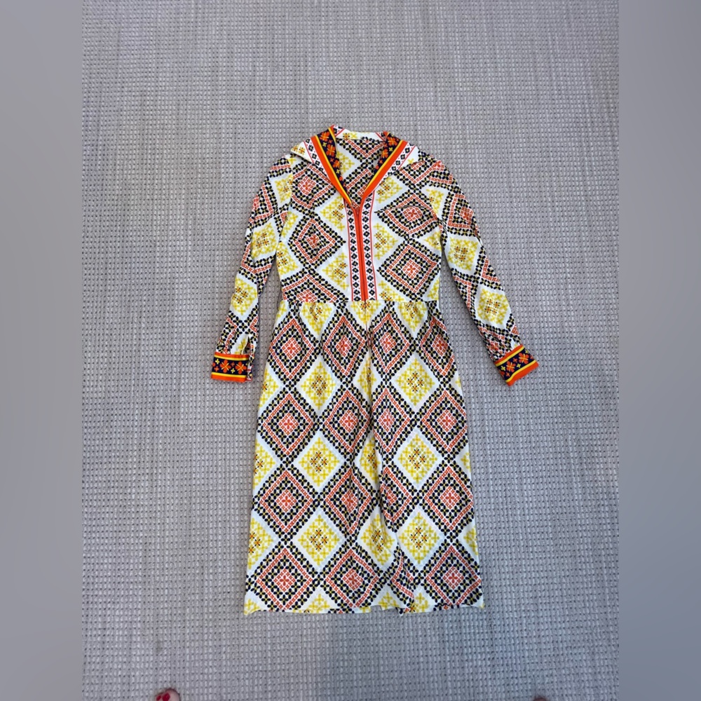 Vintage print dress